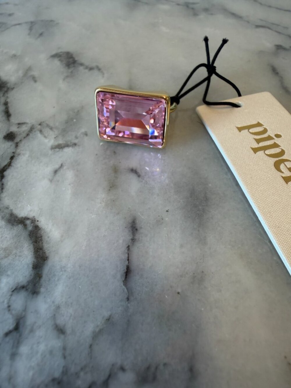 NWT Piper K 14K Gold Plate East-West Rectangular Pink Crystal Statement Ring - Picture 15 of 17